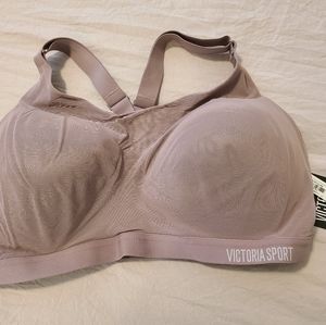Victoria Sport Sports Bra